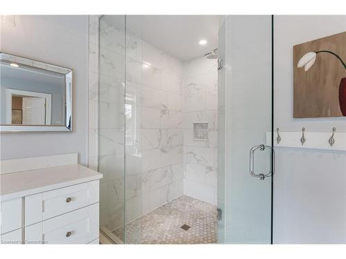 994 Stonebrook Road, Cambridge, ON - Indoor Photo Showing Bathroom