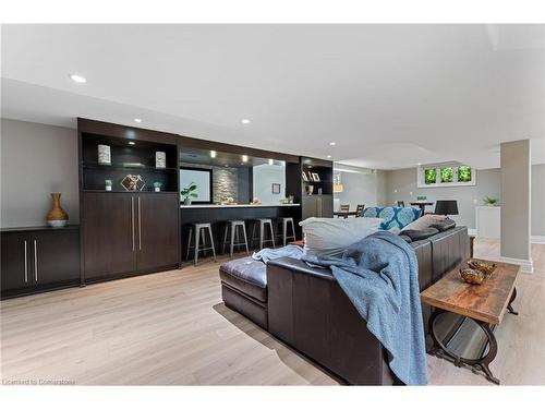 994 Stonebrook Road, Cambridge, ON - Indoor Photo Showing Living Room