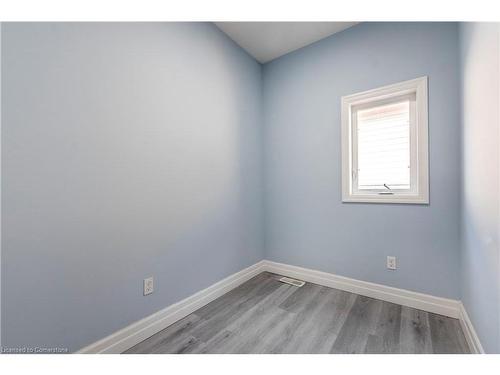 217 Watervale Crescent, Kitchener, ON - Indoor Photo Showing Other Room