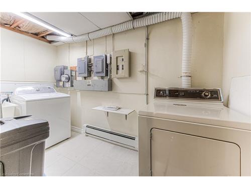 166 Marshall Street, Waterloo, ON - Indoor Photo Showing Laundry Room