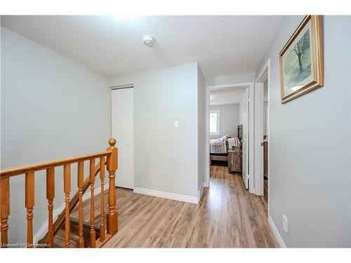 395 Downsview Place, Waterloo, ON - Indoor Photo Showing Other Room