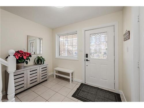 48 Alderson Drive, Cambridge, ON - Indoor Photo Showing Other Room