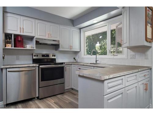 A-115 Uplands Drive, Kitchener, ON - Indoor Photo Showing Kitchen With Stainless Steel Kitchen