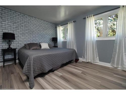 A-115 Uplands Drive, Kitchener, ON - Indoor Photo Showing Bedroom