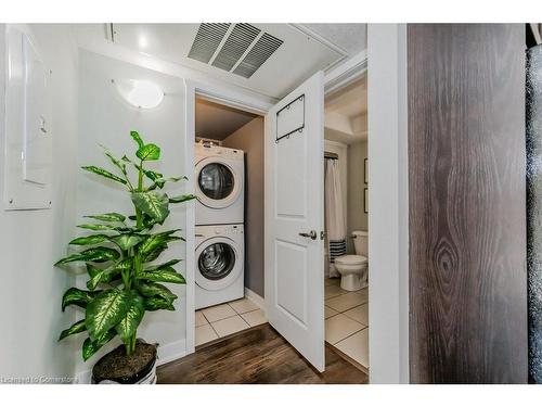 5C-185 Windale Crescent, Kitchener, ON - Indoor Photo Showing Laundry Room