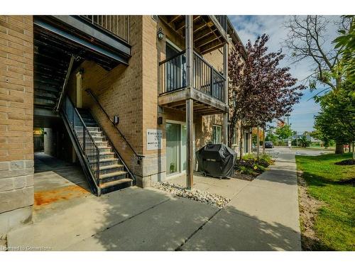 5C-185 Windale Crescent, Kitchener, ON - Outdoor