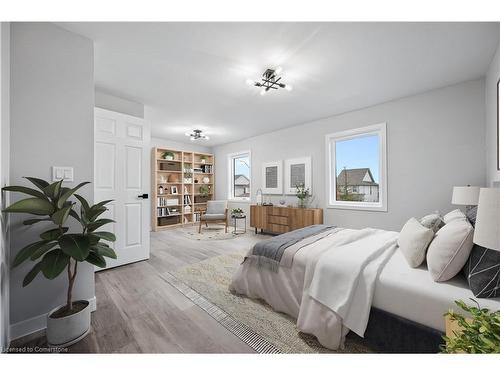 24 Watch Hill Lane, Cambridge, ON - Indoor Photo Showing Bedroom