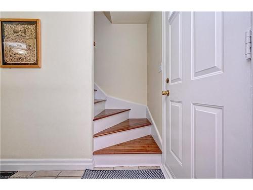 211 Lorne Avenue, Kitchener, ON - Indoor Photo Showing Other Room