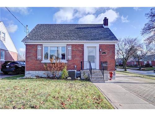 211 Lorne Avenue, Kitchener, ON - Outdoor