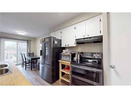 158 Parkview Drive, Orangeville, ON - Indoor Photo Showing Kitchen With Double Sink