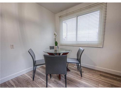 63 Balfour Crescent, Kitchener, ON - Indoor Photo Showing Dining Room