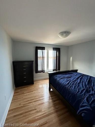 4 Browns Lane Lane, Wasaga Beach, ON - Indoor Photo Showing Bedroom