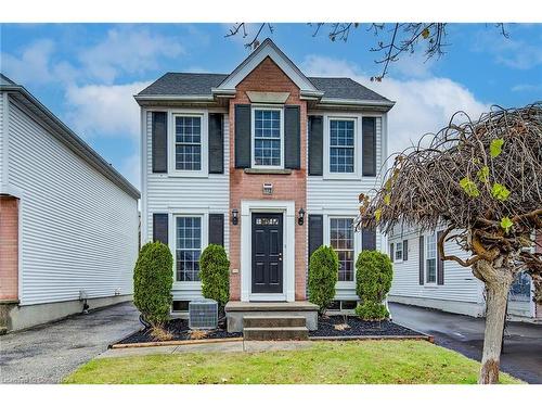 112 Wake Robin Drive, Kitchener, ON - Outdoor With Facade