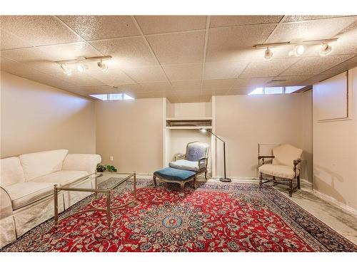 112 Wake Robin Drive, Kitchener, ON - Indoor Photo Showing Basement