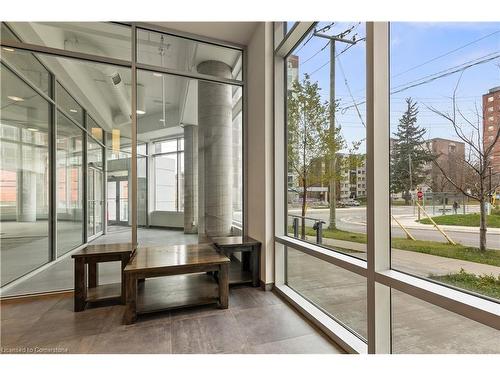 1802-158 King Street, Waterloo, ON - Indoor Photo Showing Other Room