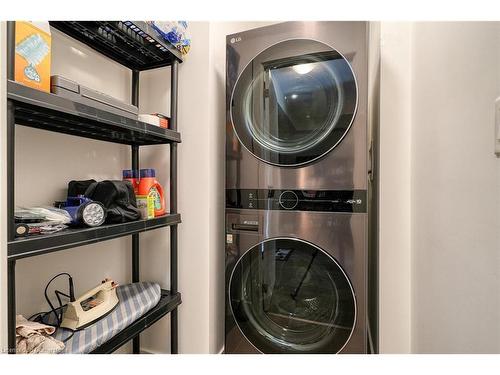 307-150 Water Street N, Cambridge, ON - Indoor Photo Showing Laundry Room