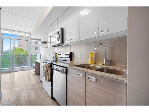 212-308 Lester Street, Waterloo, ON - Indoor Photo Showing Kitchen With Double Sink With Upgraded Kitchen