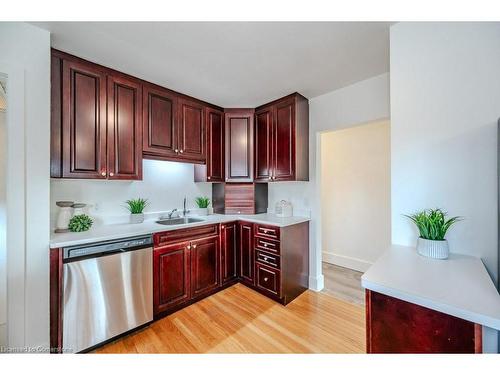 55 Hickson Drive, Kitchener, ON - Indoor Photo Showing Kitchen