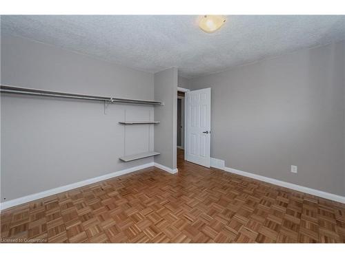 894 Strasburg Road, Kitchener, ON - Indoor Photo Showing Other Room