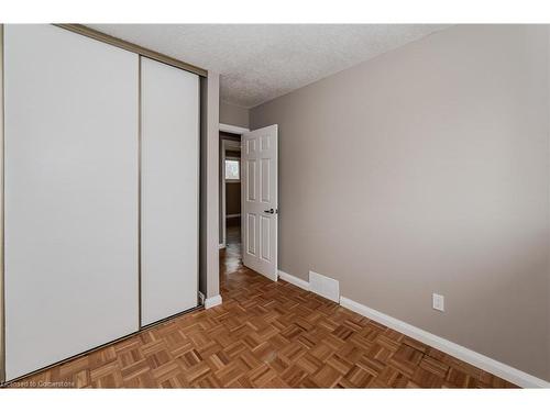 894 Strasburg Road, Kitchener, ON - Indoor Photo Showing Other Room