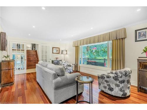 3 Springview Court, East Garafraxa, ON - Indoor Photo Showing Living Room