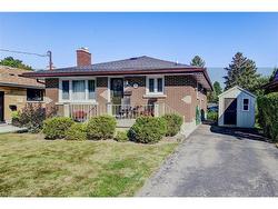 12 Byron Avenue  Cambridge, ON N1S 1S4