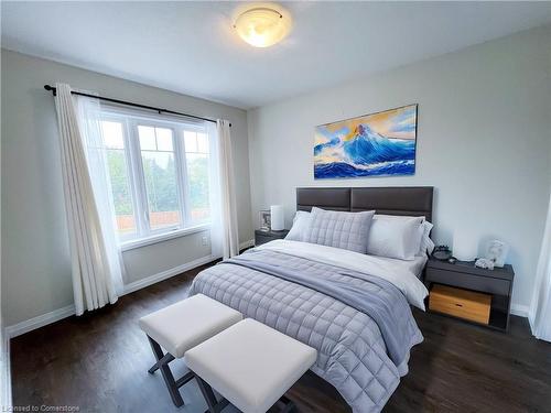 B9-24 Morrison Road, Kitchener, ON - Indoor Photo Showing Bedroom