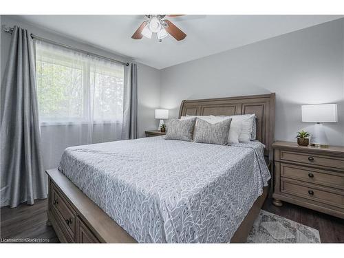 Upper Unit-171 Kinzie Avenue, Kitchener, ON - Indoor Photo Showing Bedroom