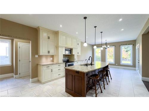 15 Gerber Meadows Drive, Wellesley, ON - Indoor Photo Showing Kitchen With Upgraded Kitchen