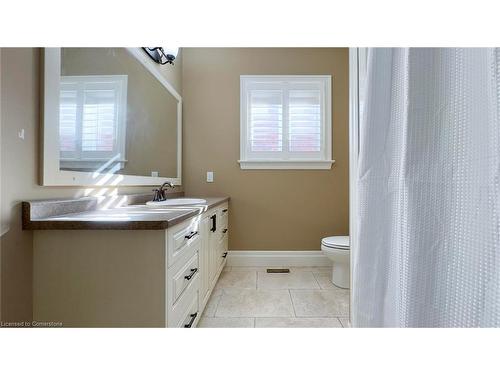 15 Gerber Meadows Drive, Wellesley, ON - Indoor Photo Showing Bathroom