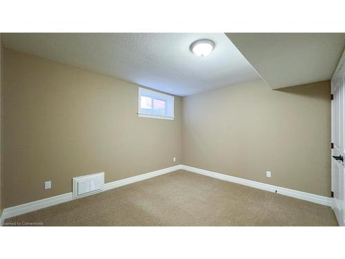 15 Gerber Meadows Drive, Wellesley, ON - Indoor Photo Showing Other Room