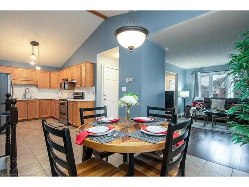 8 Dawn Ridge Drive, Kitchener, ON - Indoor Photo Showing Dining Room