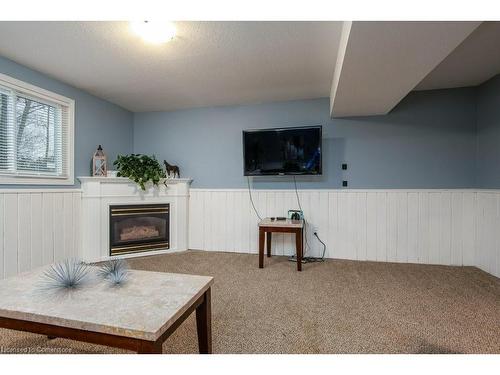 8 Dawn Ridge Drive, Kitchener, ON - Indoor With Fireplace