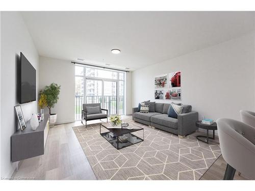 101-24 Union Street E, Waterloo, ON - Indoor Photo Showing Living Room