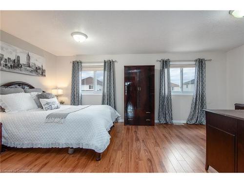 43 Cotton Grass Street, Kitchener, ON - Indoor Photo Showing Bedroom