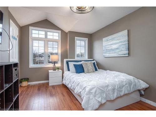 43 Cotton Grass Street, Kitchener, ON - Indoor Photo Showing Bedroom