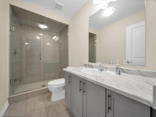 126 Broadacre Drive, Kitchener, ON - Indoor Photo Showing Bathroom