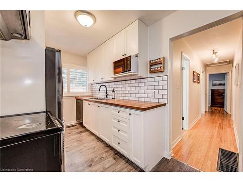 114 Rife Avenue, Cambridge, ON - Indoor Photo Showing Kitchen