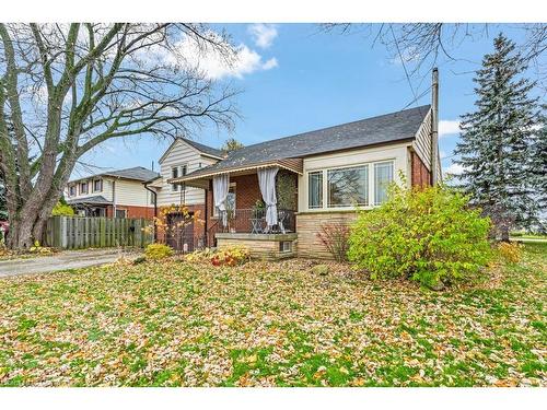 688 Ninth Avenue, Hamilton, ON - Outdoor With Deck Patio Veranda