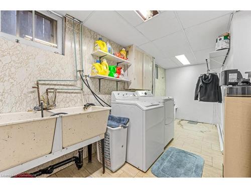 688 Ninth Avenue, Hamilton, ON - Indoor Photo Showing Laundry Room