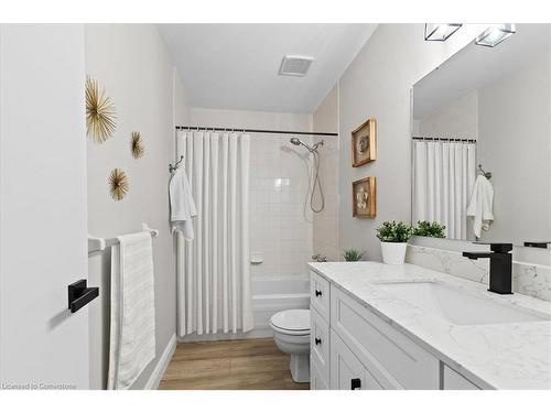 514 Mortimer Drive, Cambridge, ON - Indoor Photo Showing Bathroom