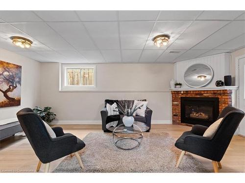 514 Mortimer Drive, Cambridge, ON - Indoor Photo Showing Other Room With Fireplace