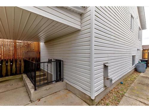 514 Mortimer Drive, Cambridge, ON - Outdoor With Deck Patio Veranda With Exterior