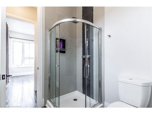 111 Grand Ridge Drive, Cambridge, ON - Indoor Photo Showing Bathroom