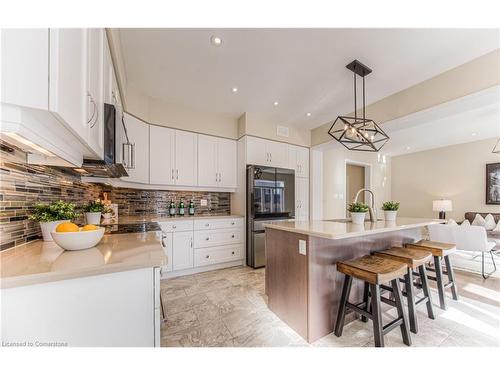 414 Wild Calla Street, Waterloo, ON - Indoor Photo Showing Kitchen With Upgraded Kitchen