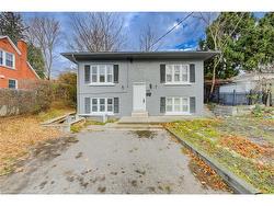 152 Binscarth Road  Kitchener, ON N2M 3E5