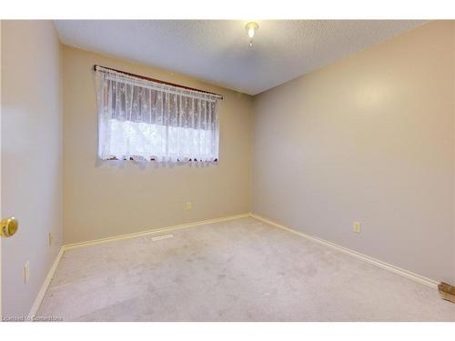 24 Margaret Avenue, Grimsby, ON - Indoor Photo Showing Other Room