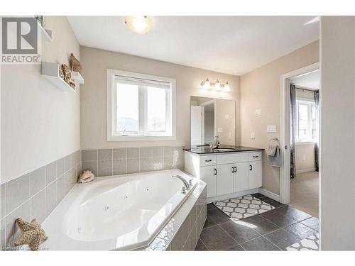 Upper-243 Greenwater Place, Kitchener, ON - Indoor Photo Showing Bathroom