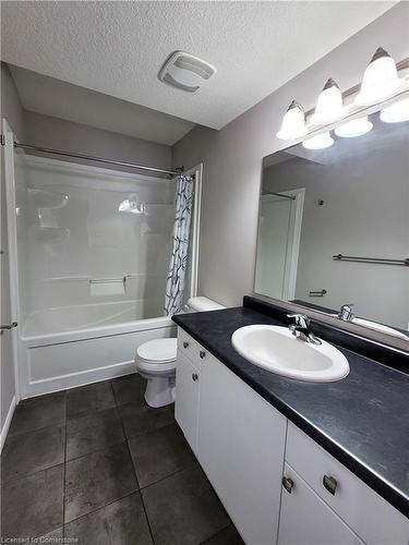 C-235 Rachel Crescent, Kitchener, ON - Indoor Photo Showing Bathroom