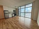 907-60 Frederick Street, Kitchener, ON  - Indoor Photo Showing Kitchen 